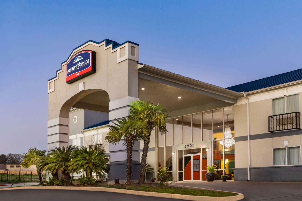 Howard Johnson By Wyndham San Antonio Hotel & Suites Ngoại thất bức ảnh