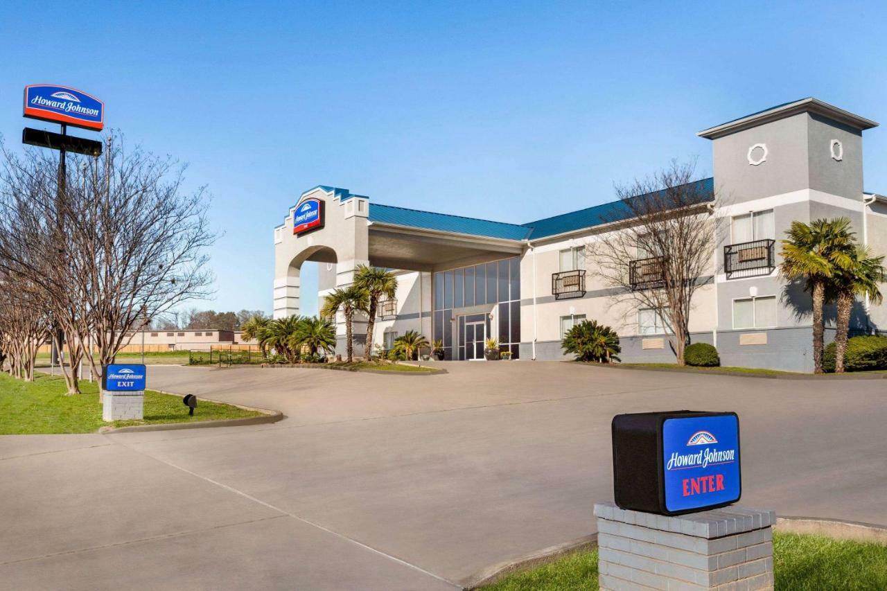 Howard Johnson By Wyndham San Antonio Hotel & Suites Ngoại thất bức ảnh
