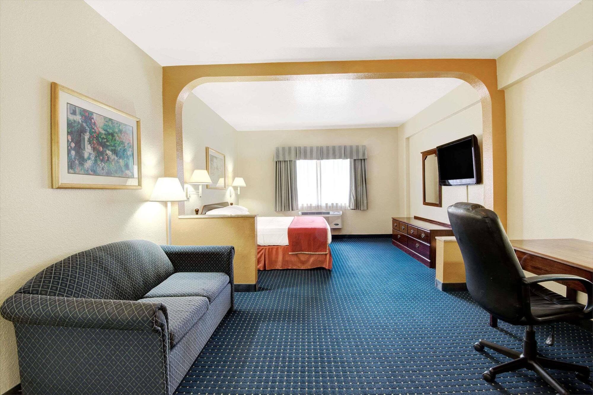 Howard Johnson By Wyndham San Antonio Hotel & Suites Ngoại thất bức ảnh